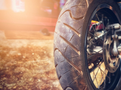Comment bien choisir vos pneus moto ? 